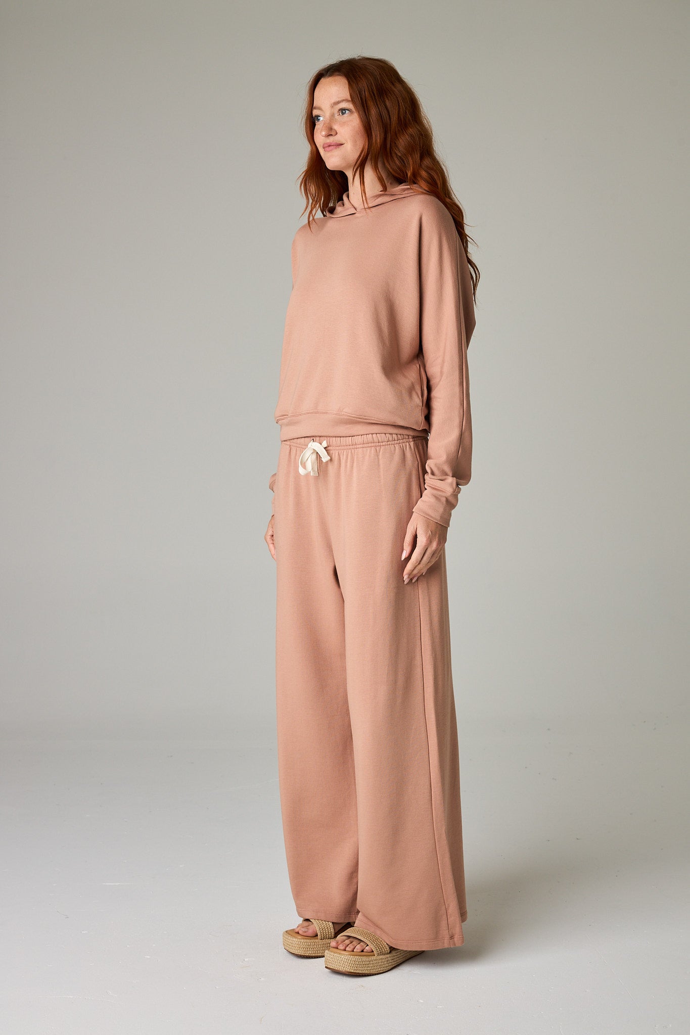 Desert Sand – Sophisticated pinkish tan