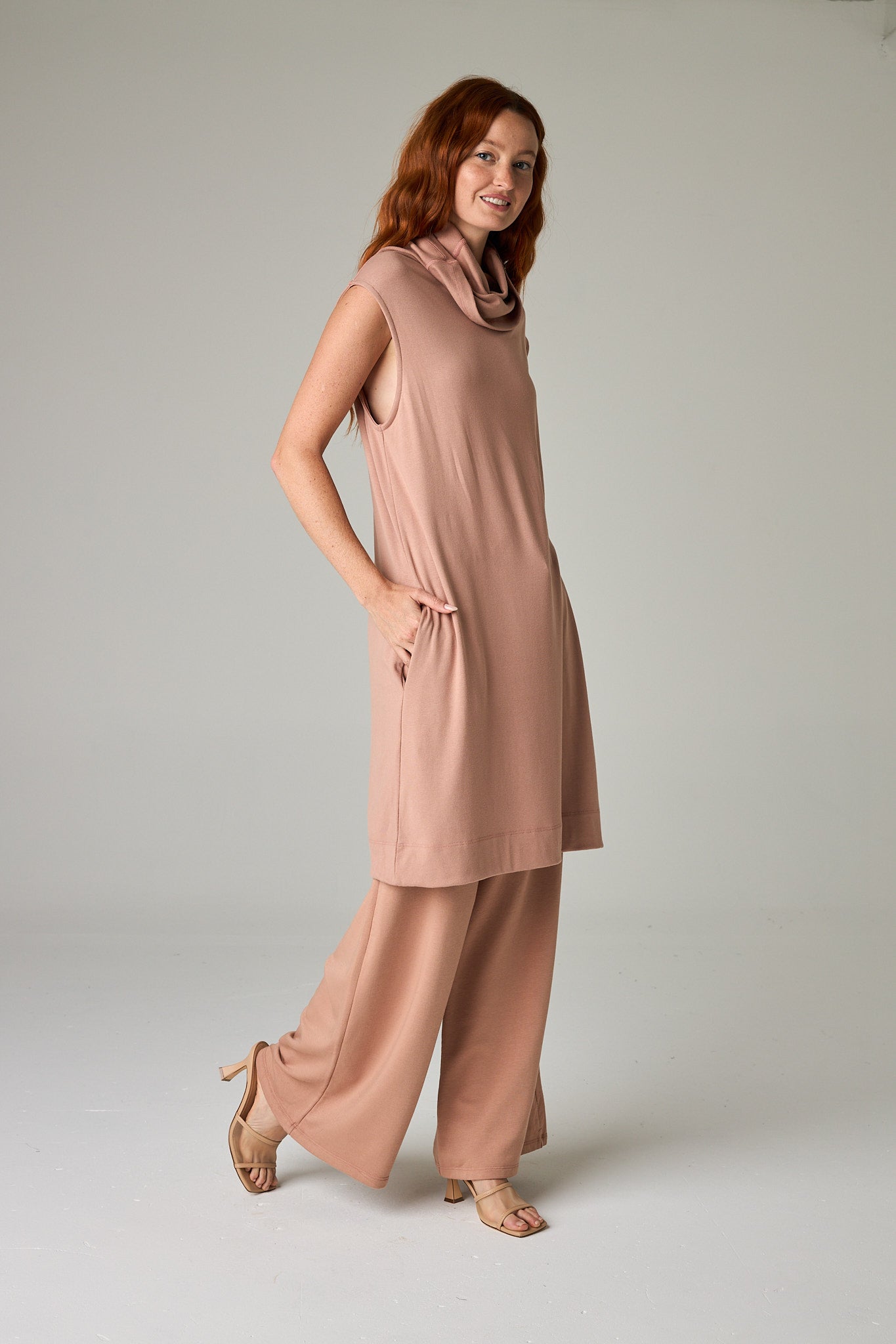 Desert Sand – Sophisticated pinkish tan