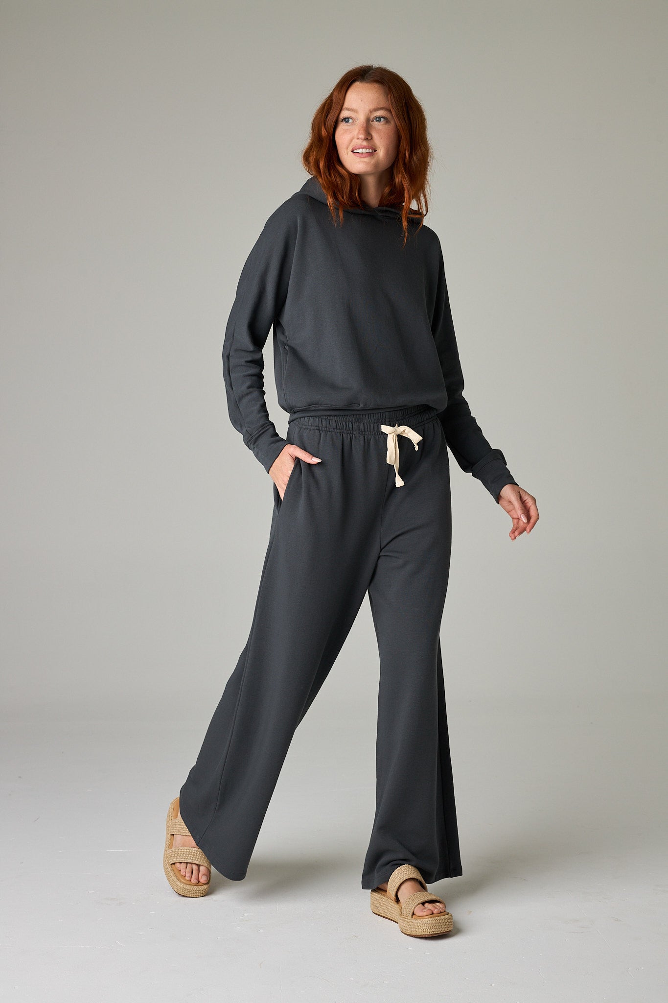 Slate – Cool, versatile grey