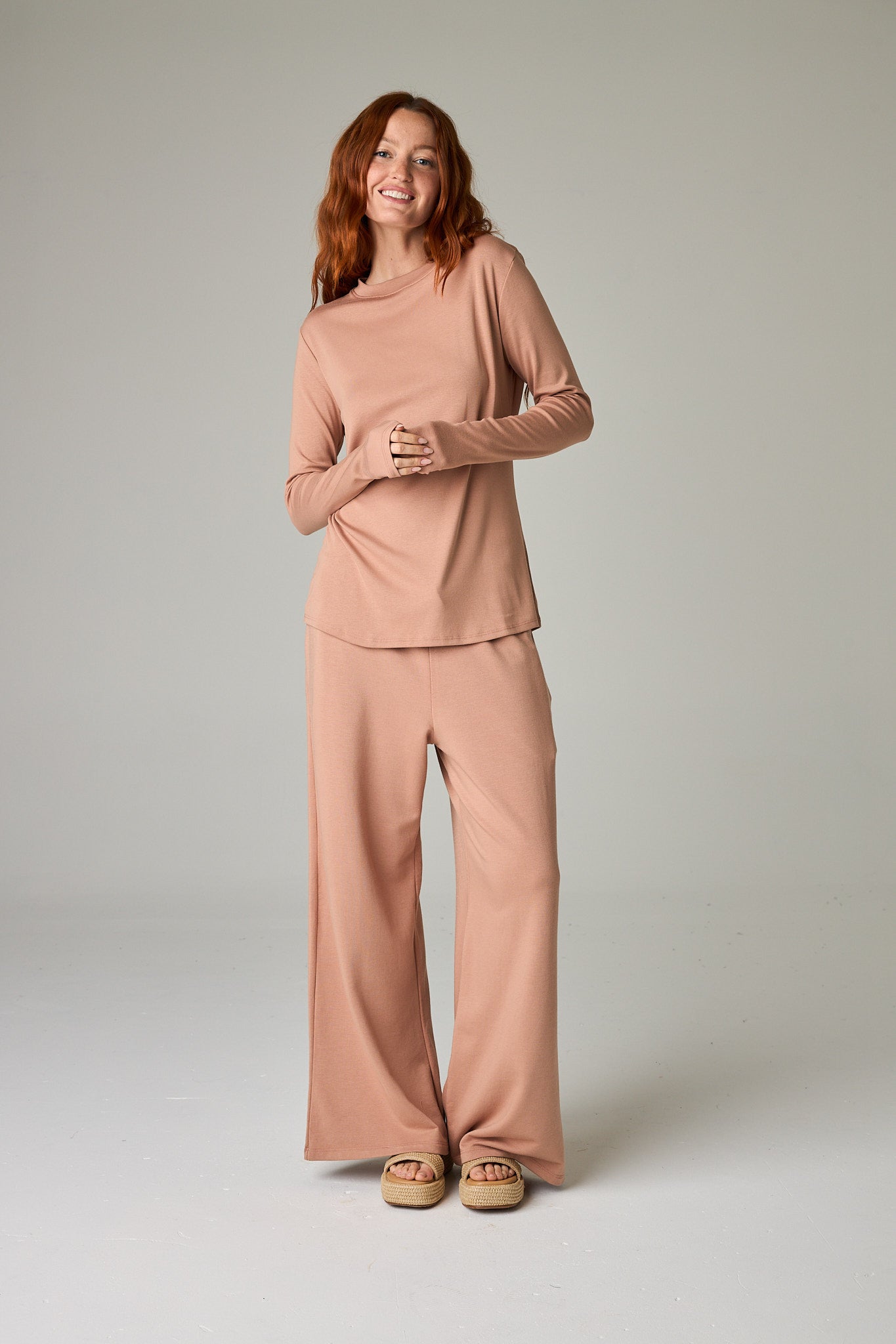 Garda Eco-Luxe Rib Crew-Neck Long Sleeve Top | Ultra-Luxe Flow