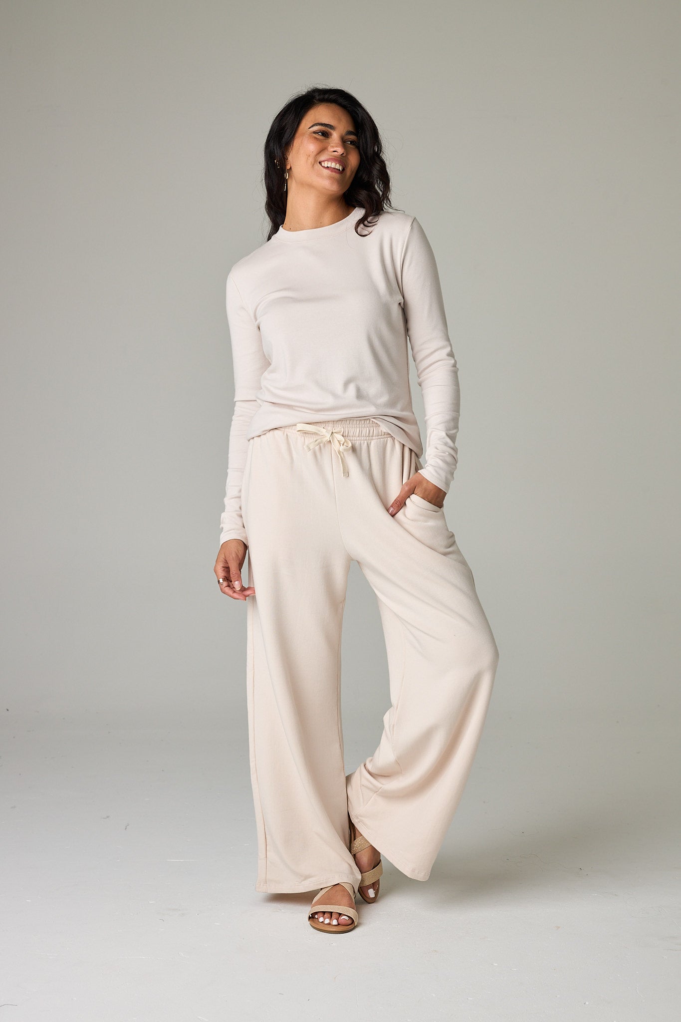 Bone – Refined, soft ivory