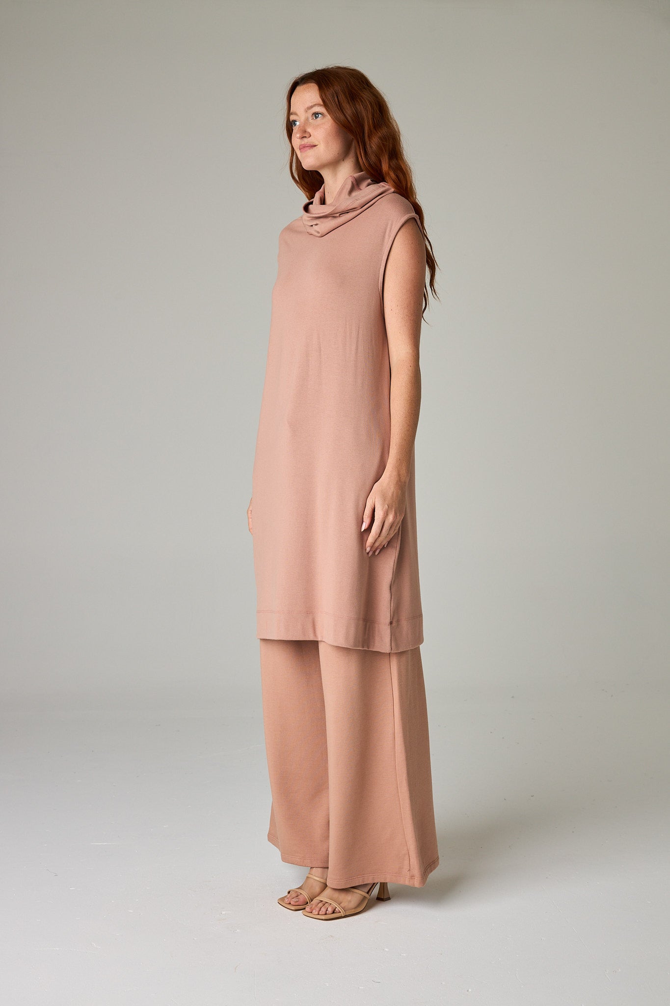 Desert Sand – Sophisticated pinkish tan