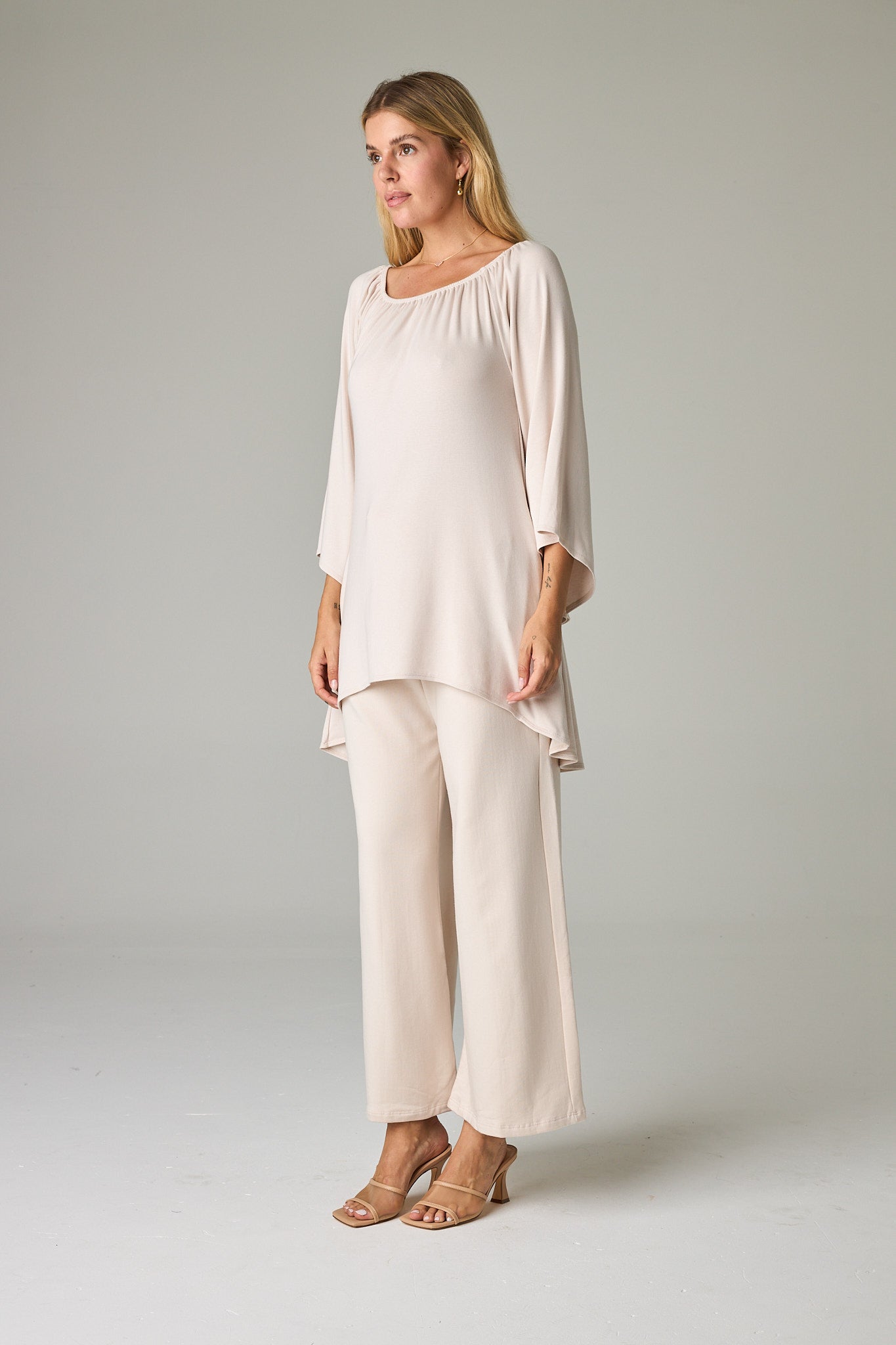 Bone – Refined, soft ivory