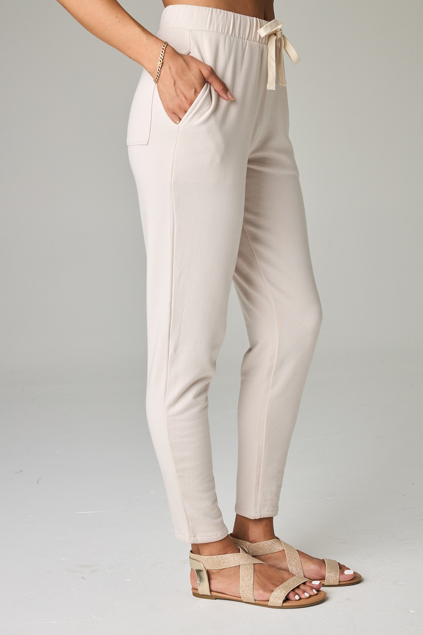 Bone – Refined, soft ivory