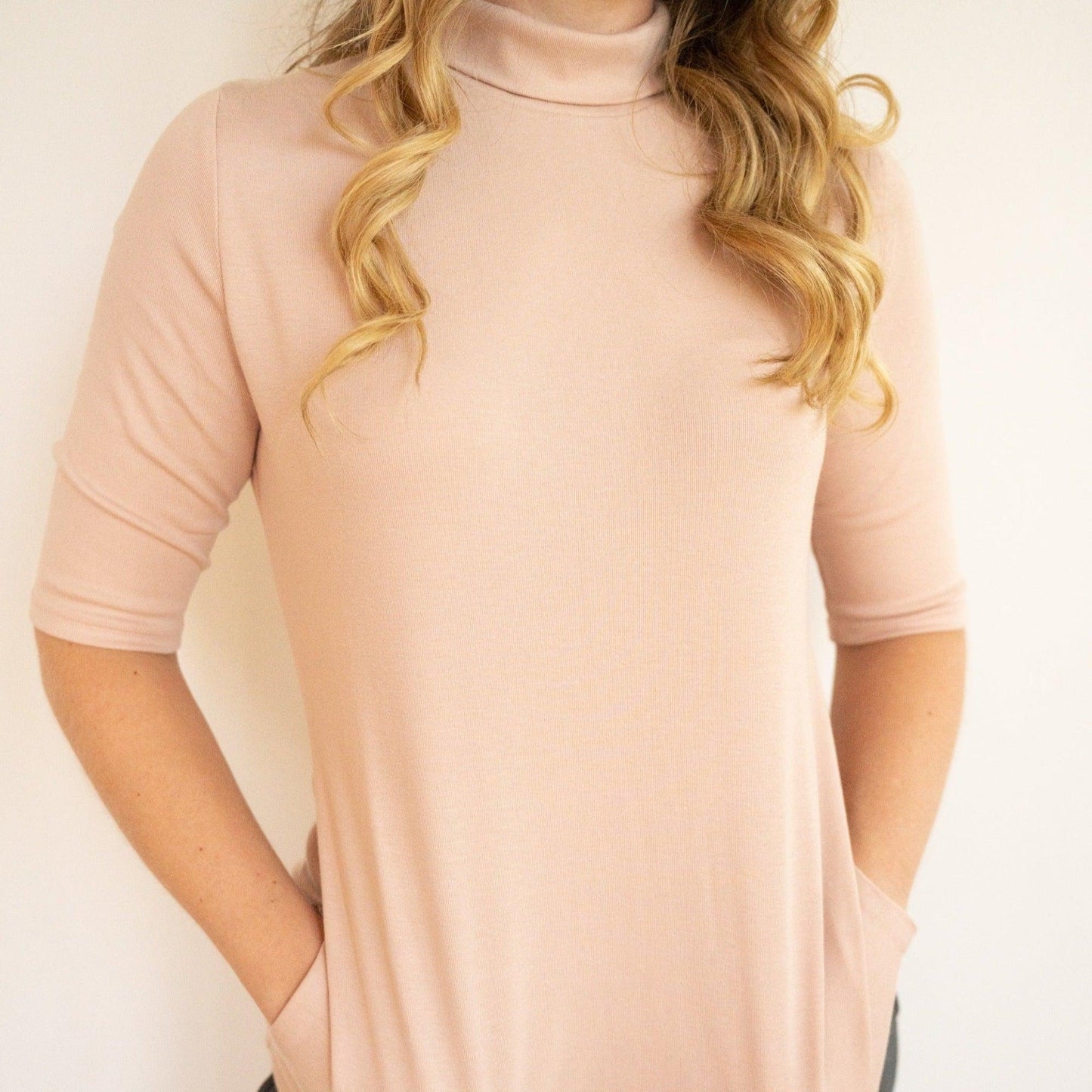 Acadia-Aspen Short Sleeve Mock-Neck Top - eavolu