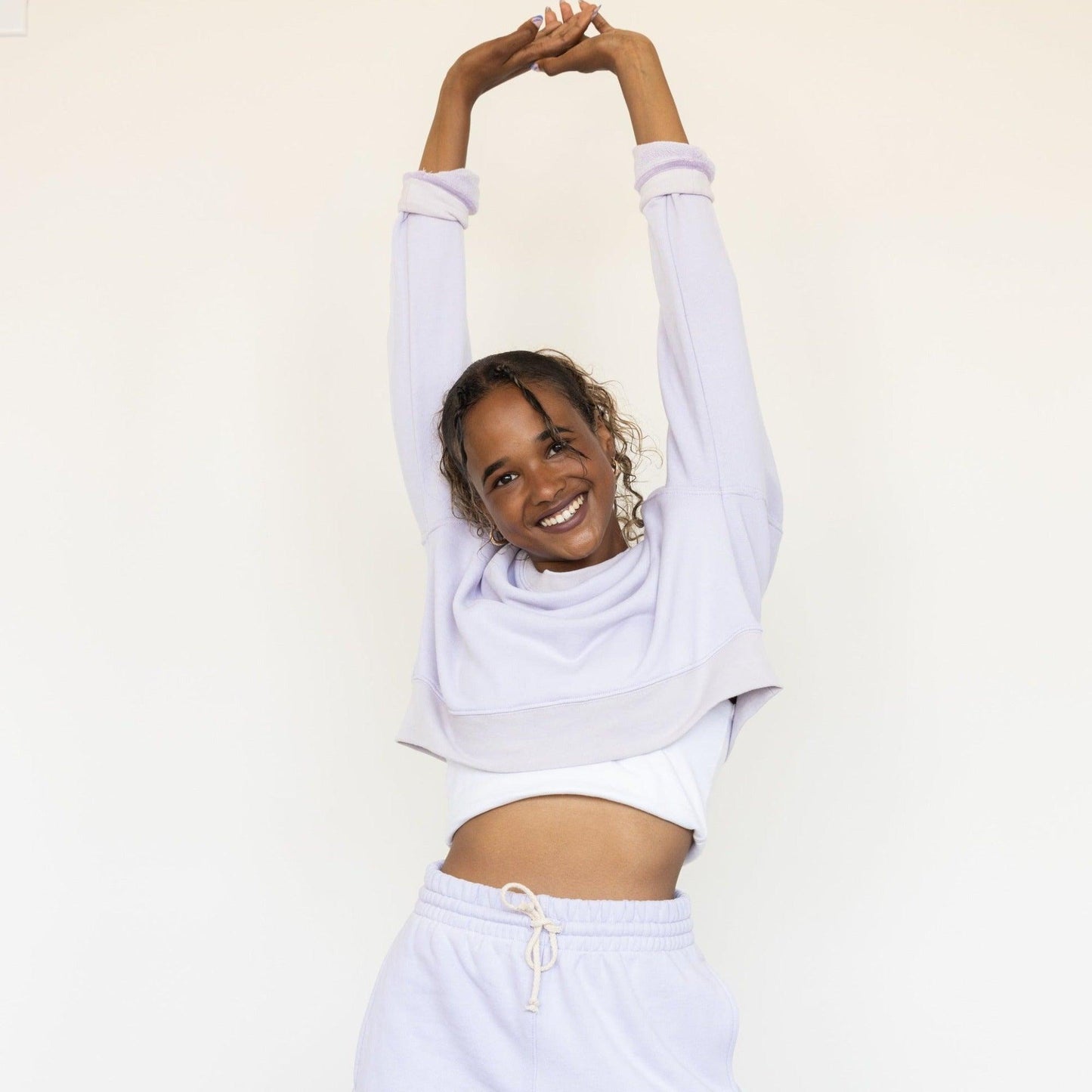Untamed Off-Shoulder Cropped Sweatshirt - eavolu