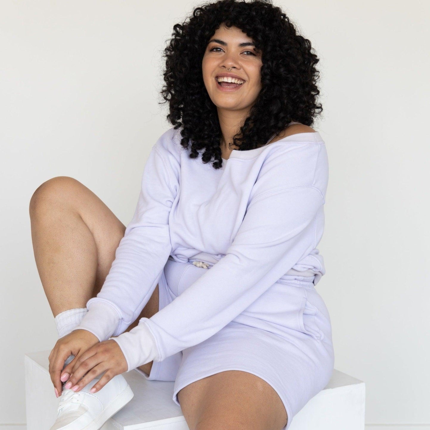 Untamed Off-Shoulder Cropped Sweatshirt - eavolu