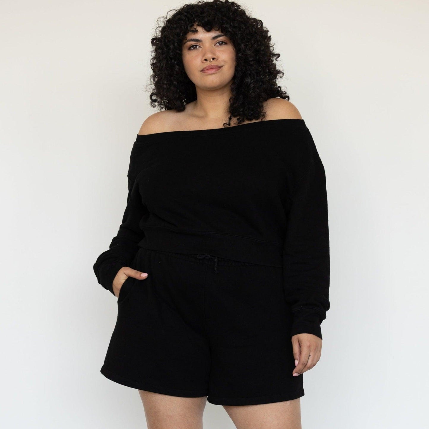 Untamed Off-Shoulder Cropped Sweatshirt - eavolu