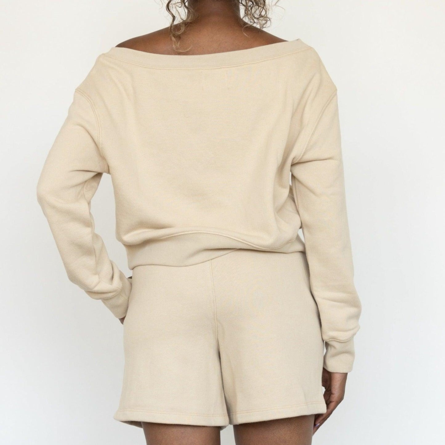 Untamed Off-Shoulder Cropped Sweatshirt - eavolu