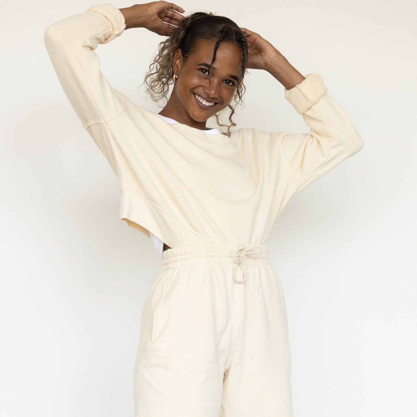 Untamed Off-Shoulder Cropped Sweatshirt - eavolu
