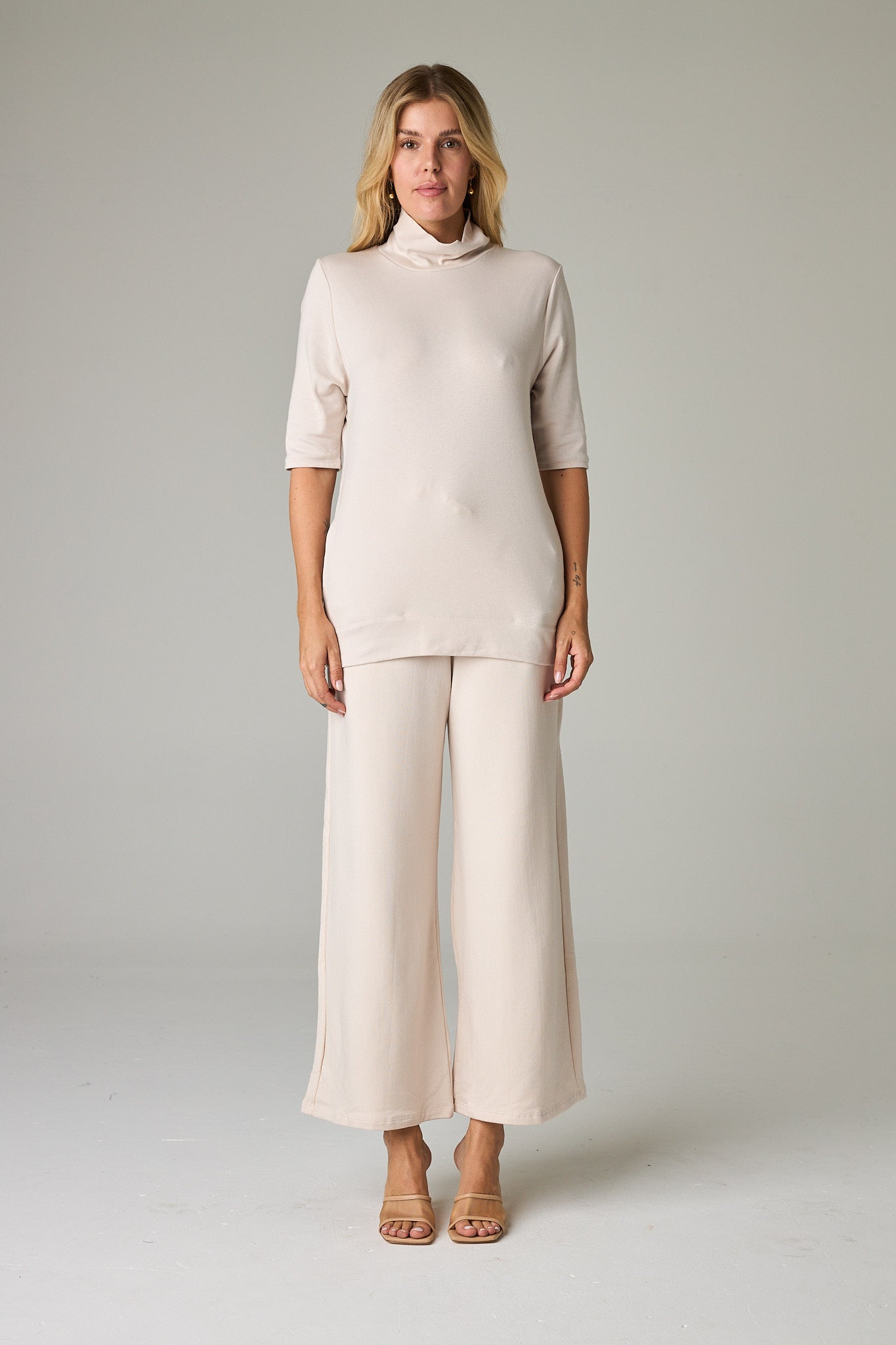 Bone – Refined, soft ivory