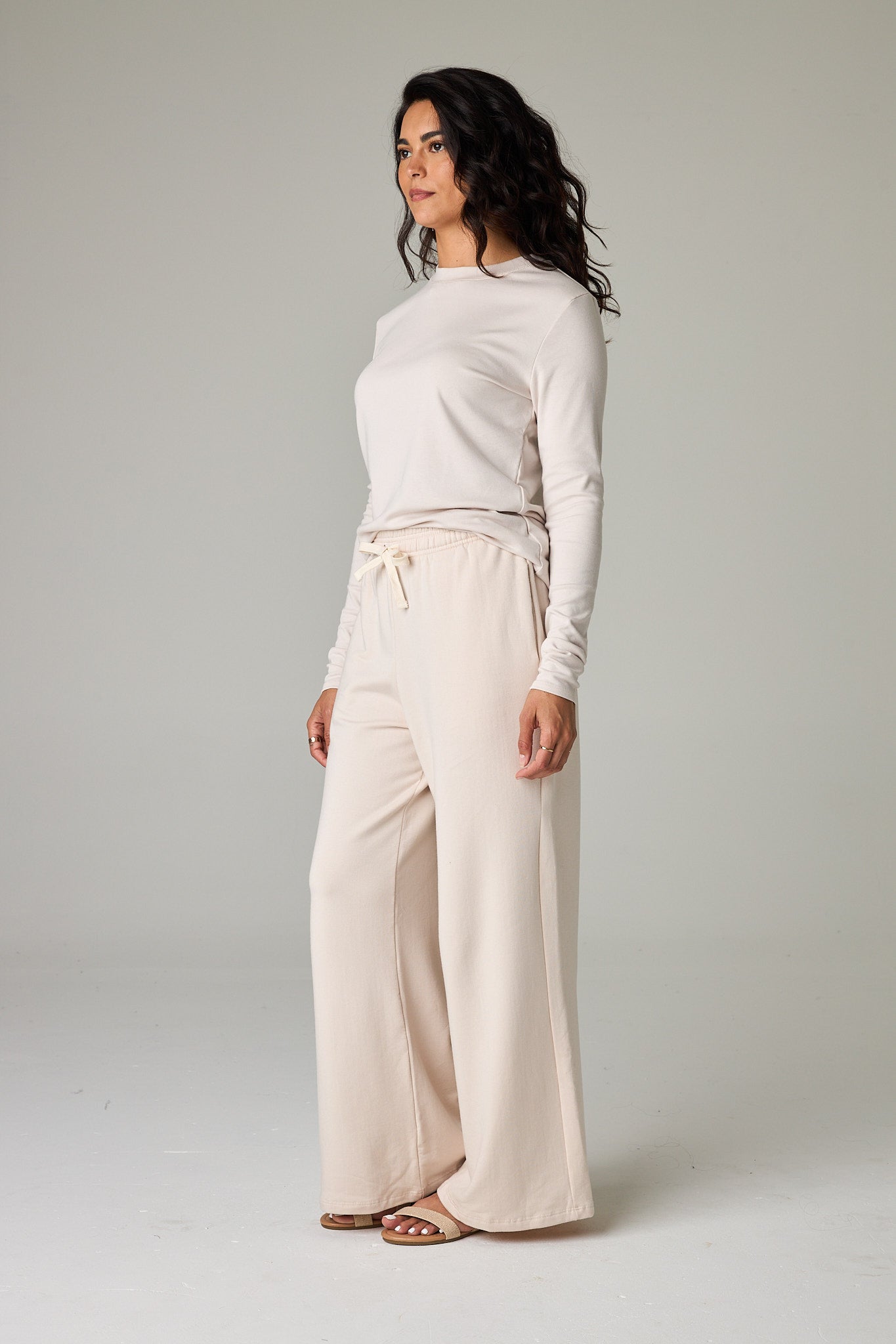 Bone – Refined, soft ivory