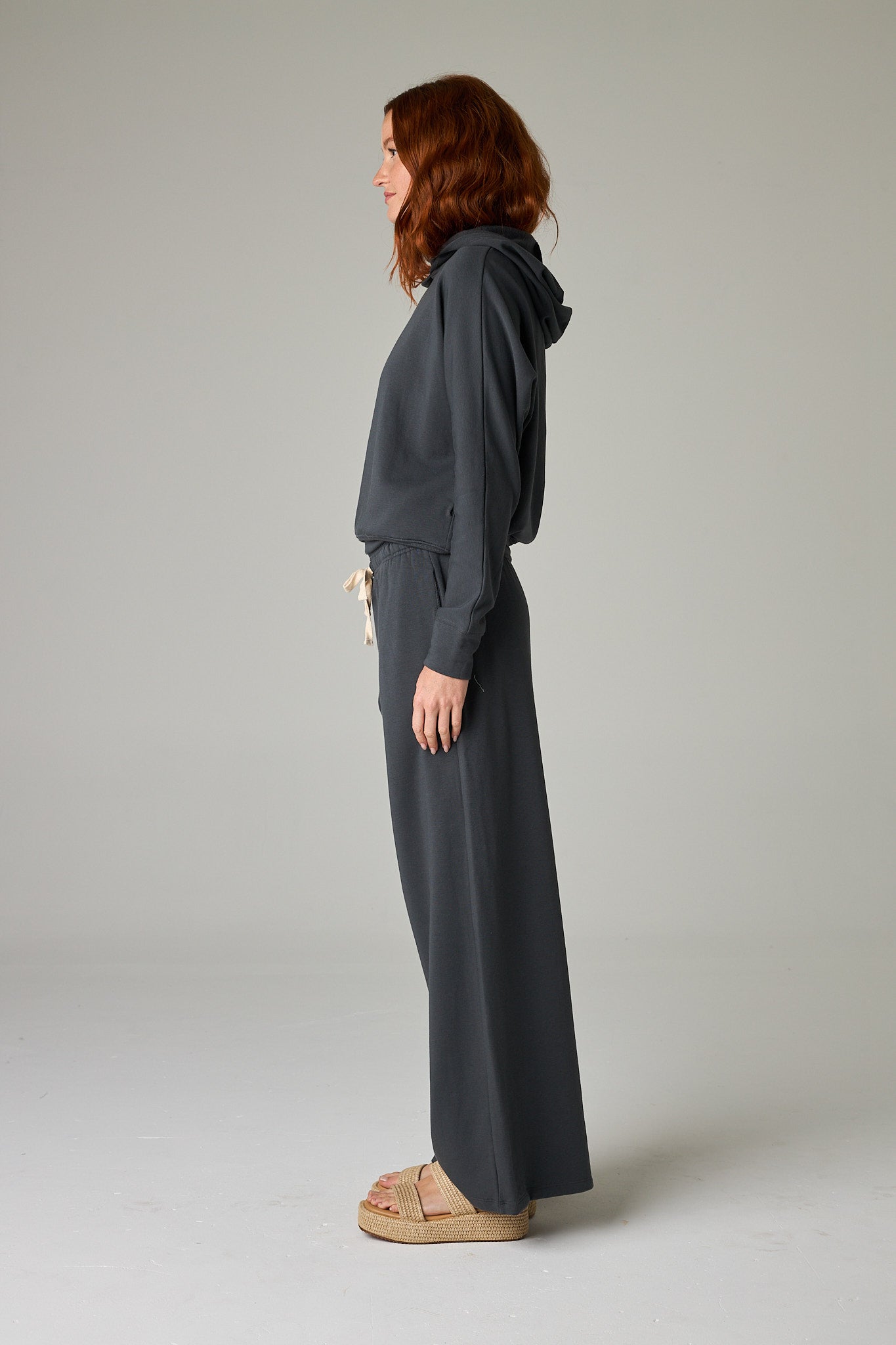 Slate – Cool, versatile grey