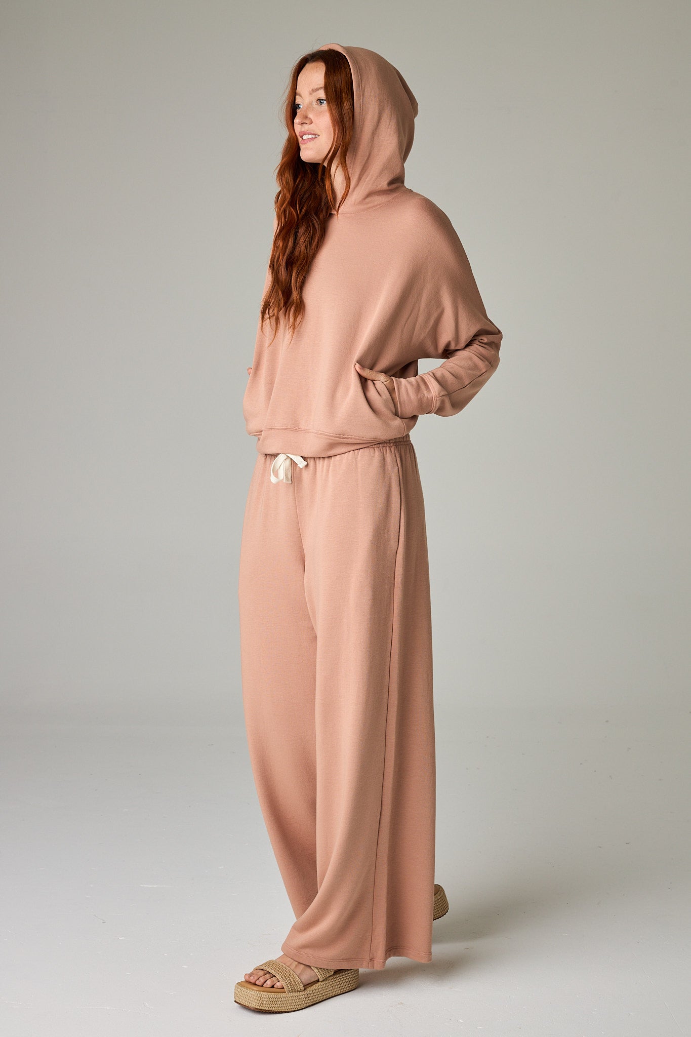 Desert Sand – Sophisticated pinkish tan
