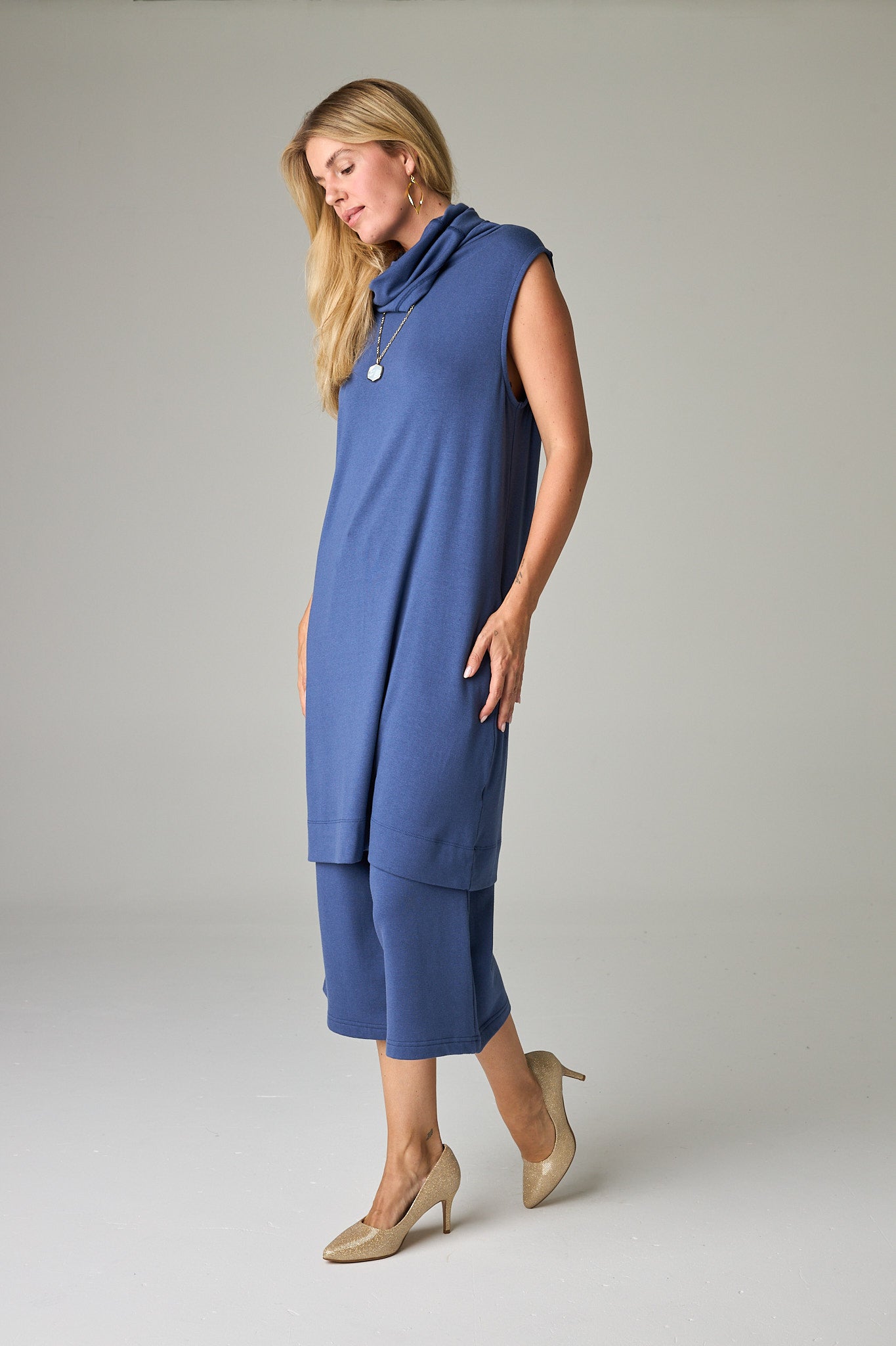 Deep Ocean – Elevated, luminous blue (lighter than royal, equal depth)