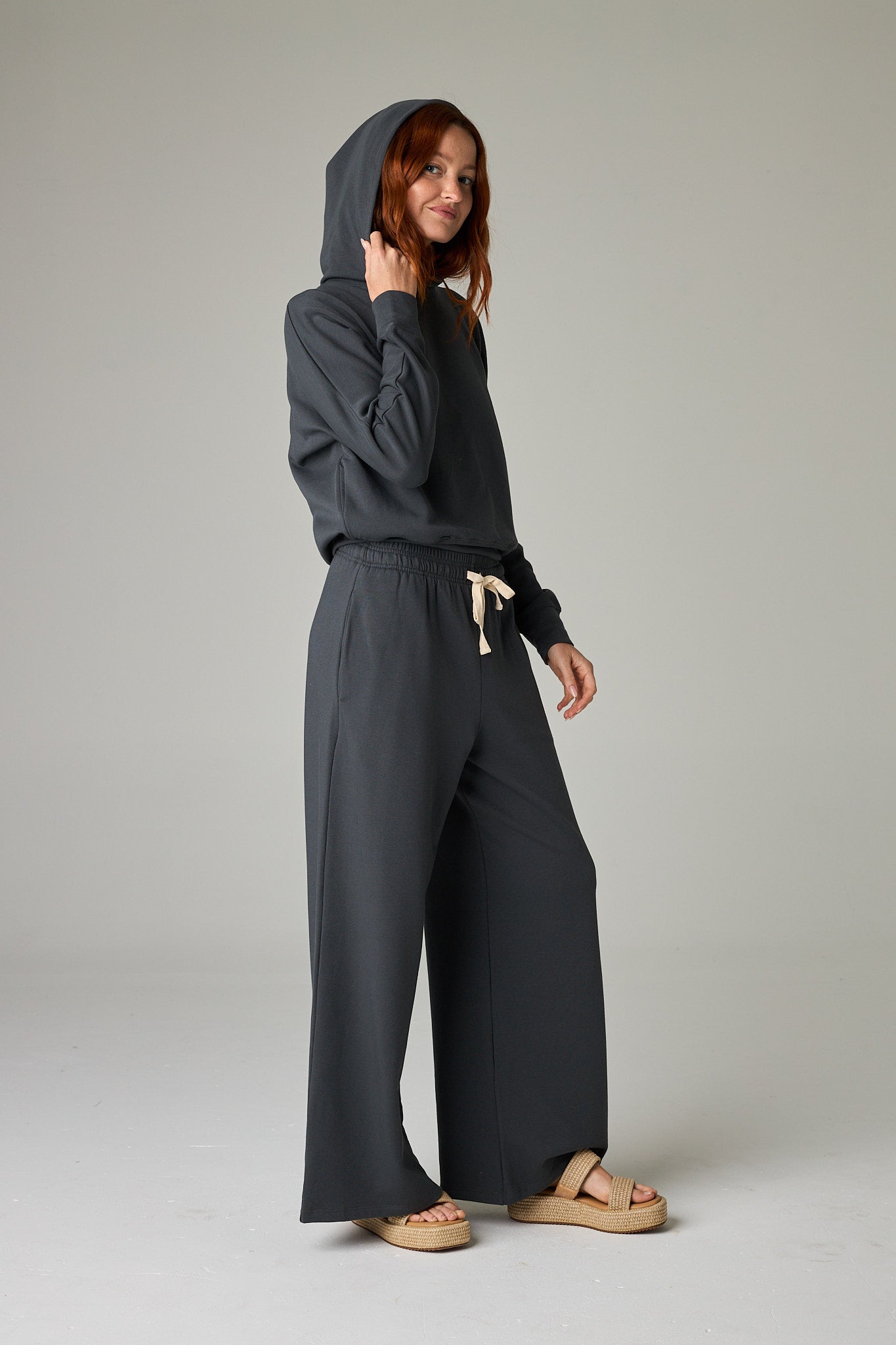 Slate – Cool, versatile grey