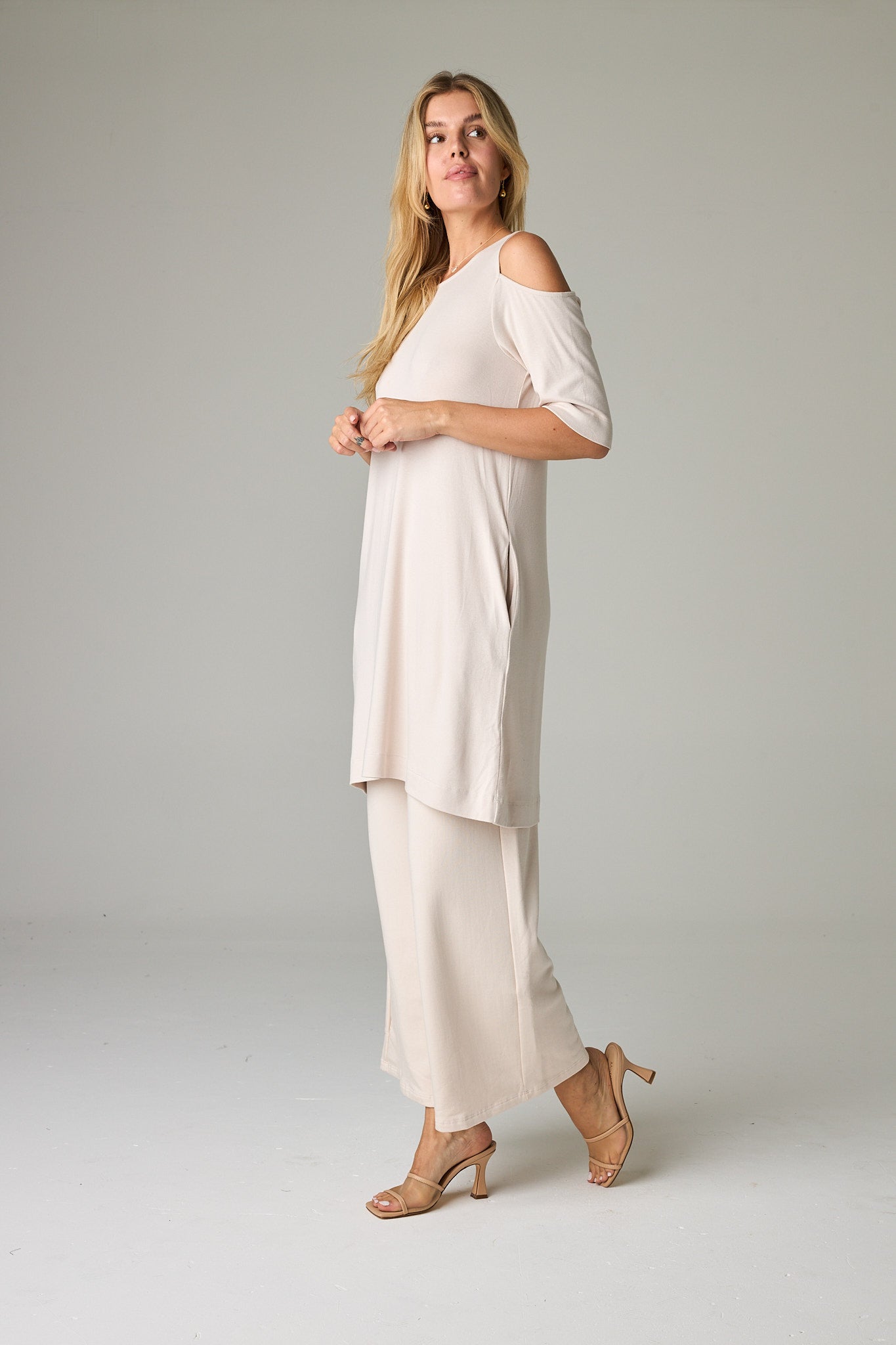 Bone – Refined, soft ivory