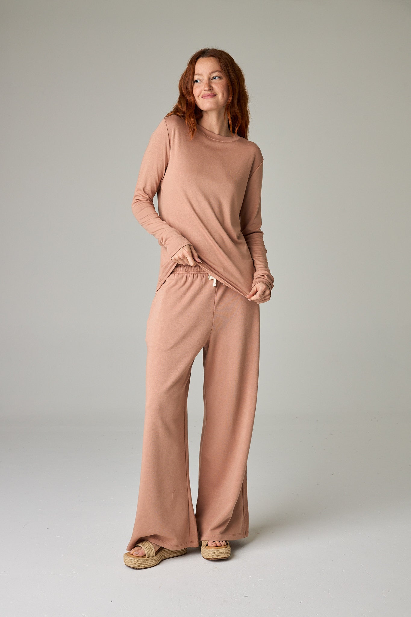 Desert Sand – Sophisticated pinkish tan