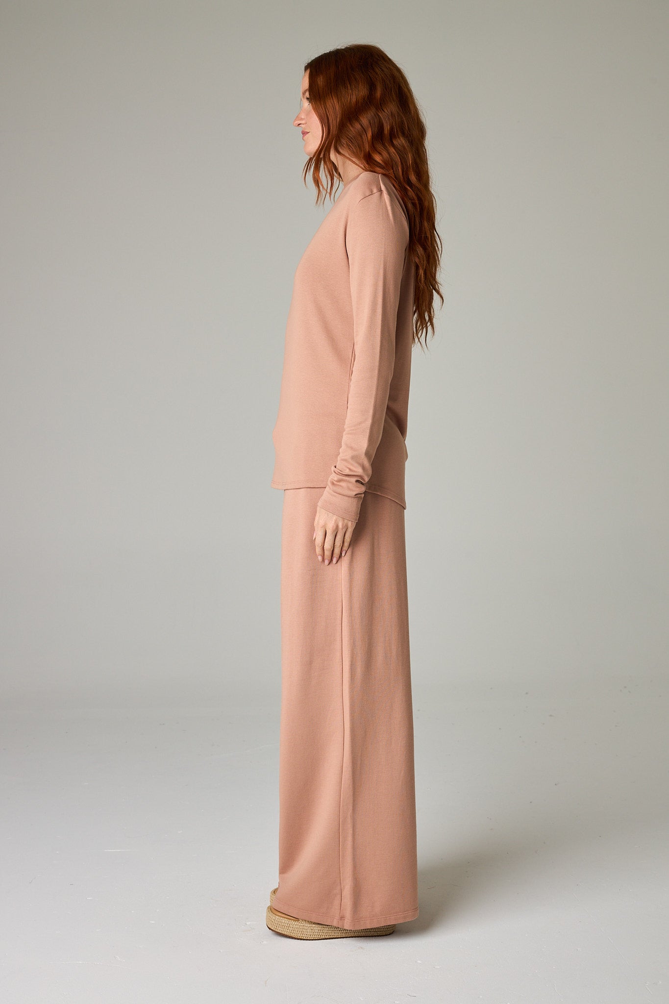 Desert Sand – Sophisticated pinkish tan