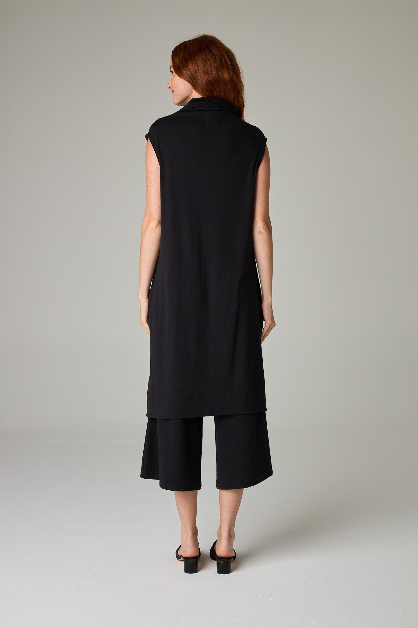 Coal Black – Rich, foundational black