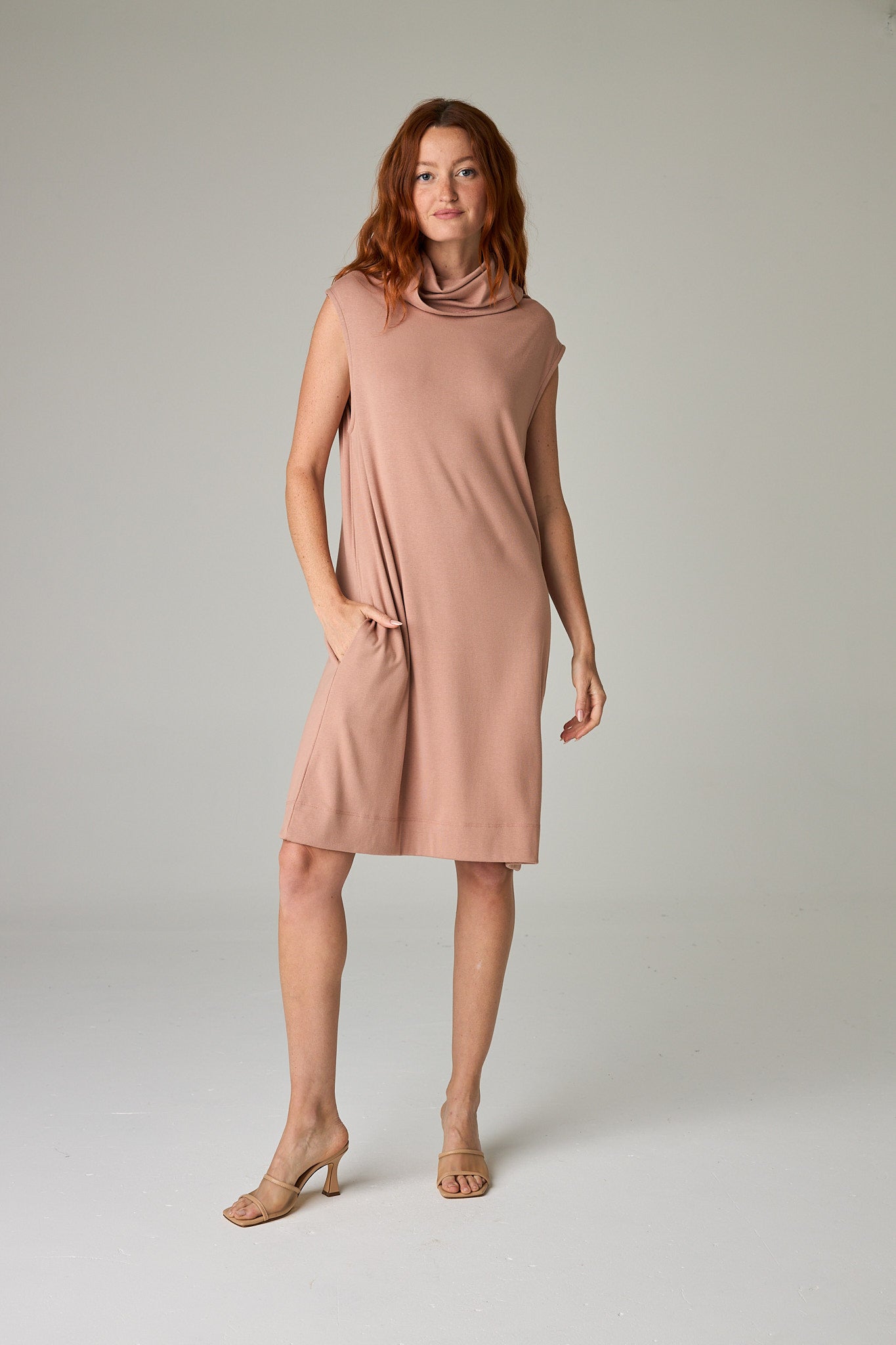 Desert Sand – Sophisticated pinkish tan